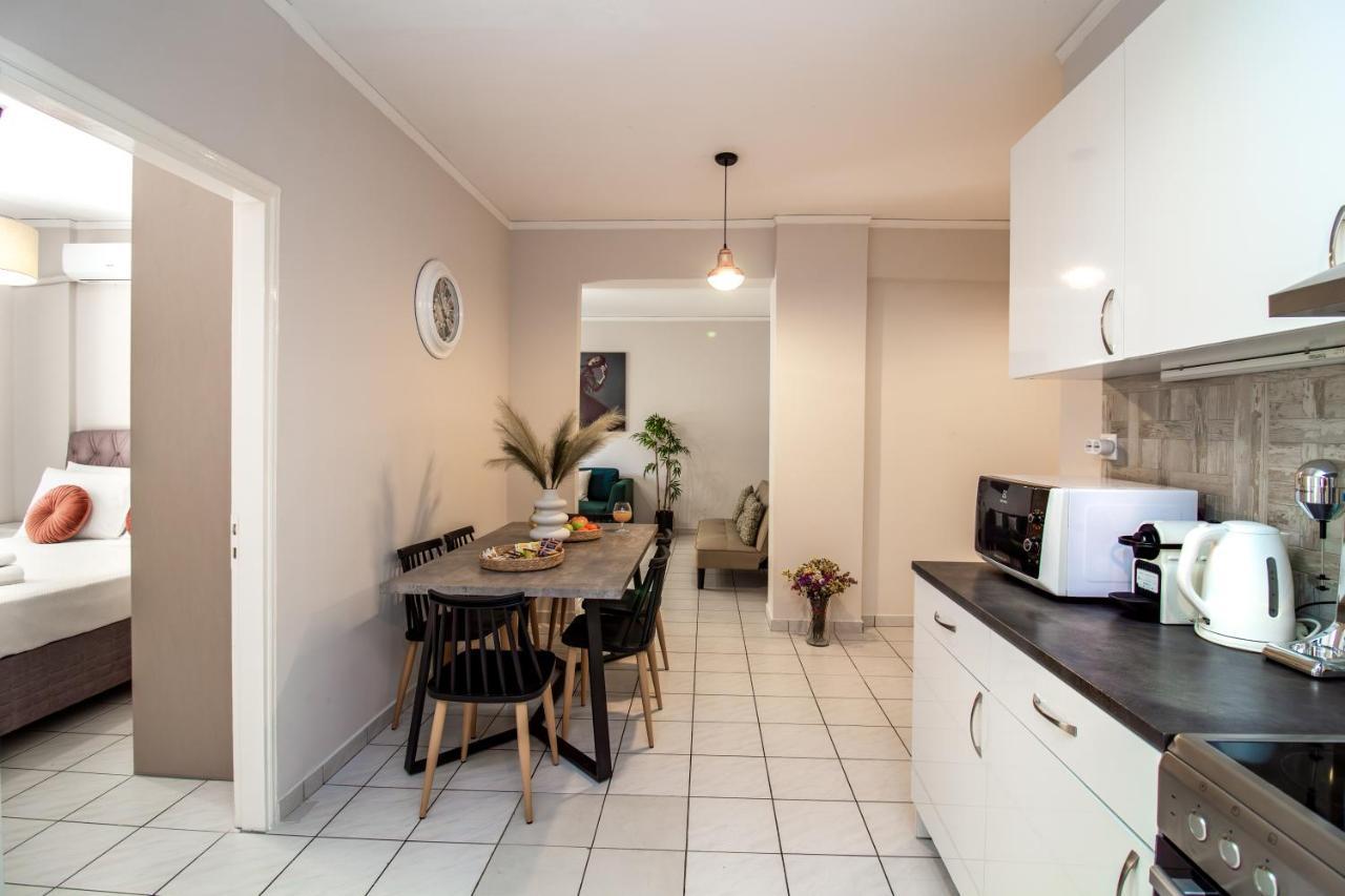 Elly'S Apartment Nafplio Bagian luar foto